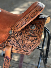 Load image into Gallery viewer, Durable 15" Cowboy Feather Barrel Saddle with wood fiber glass covered tree and full padded chocolate suede seat.