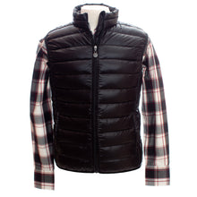 Load image into Gallery viewer, The Teton Down Vest features a YKK zipper, providing secure closure and a hip-length hem with trim for a sleek, comfortable fit.