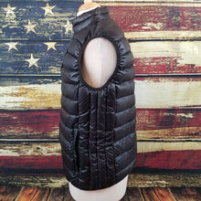 Load image into Gallery viewer, Offering both warmth and convenience, the Teton Down Vest features multiple pockets and a YKK zipper to keep you comfortable and organized.