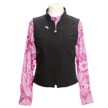 Load image into Gallery viewer, Close-up of Women's Ashley Soft Shell Vest Zipper featuring a high-quality YKK zipper with a fleece chin cover for added comfort and protection.