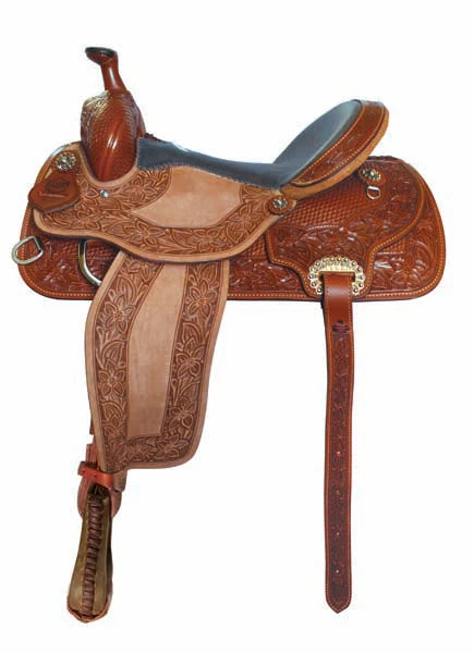 Finding Your Perfect Saddle: Western vs. English – A Rider's Guide