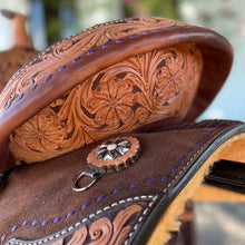 Load image into Gallery viewer, Durable 12&quot; Pocket Full of Daisy Barrel Saddle with aluminum stirrups and medium oil finish