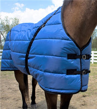 Load image into Gallery viewer, Quilted Blanket/Rug – Made with durable polyester, polyfil insulation, and fleece at the withers for a warm, secure, comfortable fit.