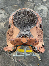 Load image into Gallery viewer, 14&quot; SD-1 Barrel Saddle