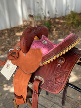 Load image into Gallery viewer, 10&quot; Youth Rose Barrel Saddle